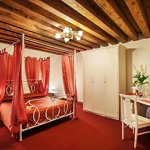 Pensión Maison San Marco, Venecia